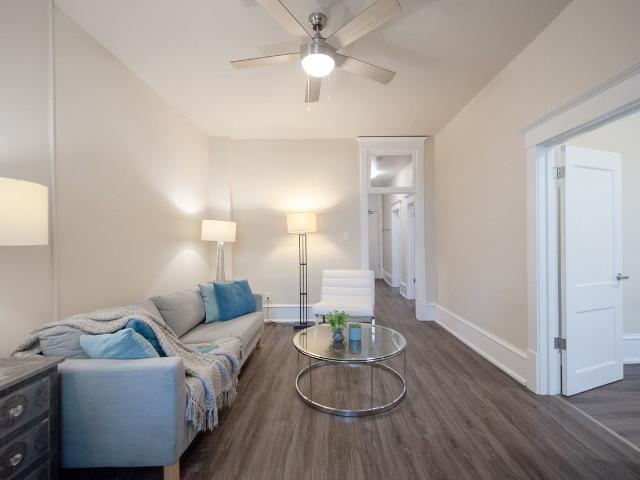 377 Brandon Avenue 2 Bedroom Apartment for Rent at 377 Brandon Ave, Winnipeg, MB R3L 0T5 Riverview