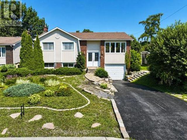 377 Leanne Street, Ottawa, ON, K1E 1V8 house for sale | Listing ID X13631 | Royal LePage