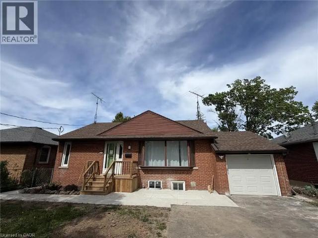 377 MARTIN Street Unit# Upper