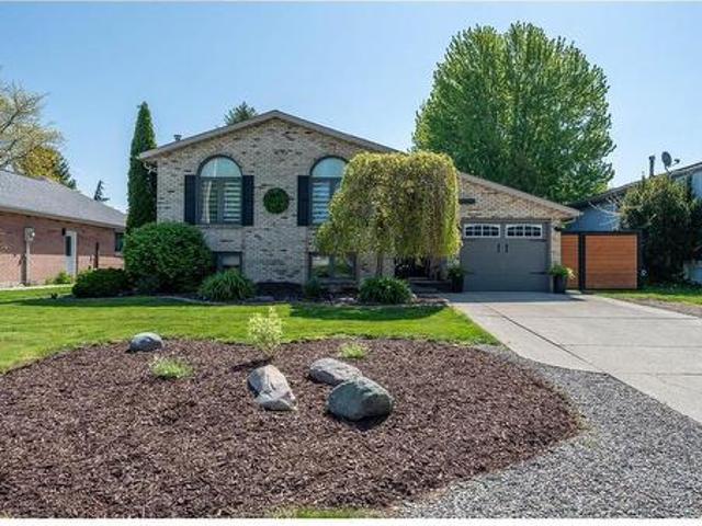 378 Ellis Drive, St Clair, ON, N0N 1H0 house for sale | Listing ID 26011 | Royal LePage