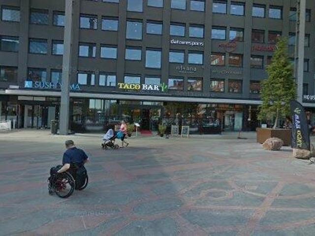378 m2 kontor uthyres i Västerort