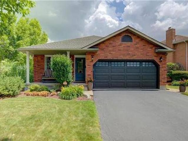 378 Meadowvale Place, Waterloo, ON, N2K 3P7 house for sale | Listing ID 40847 | Royal LePage