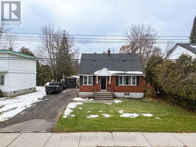 3794 Albion Road, Ottawa, ON, K1T 1A5 house for sale | Listing ID X13011 | Royal LePage
