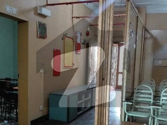 3800 Square Feet Building In Gosha e Ahbab Phase 3 Is Available