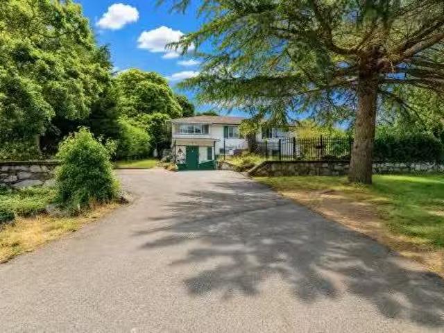 3803 Merriman Dr, Saanich, BC, V8P 2S9 house for sale Listi.