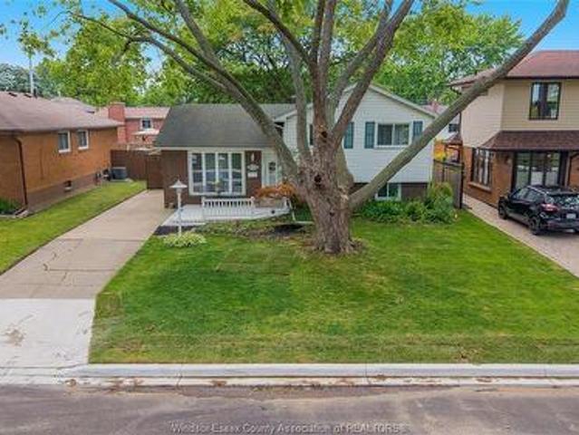 381 Carling, Windsor, ON, N8S 3X7 house for sale | Listing ID 26019 | Royal LePage