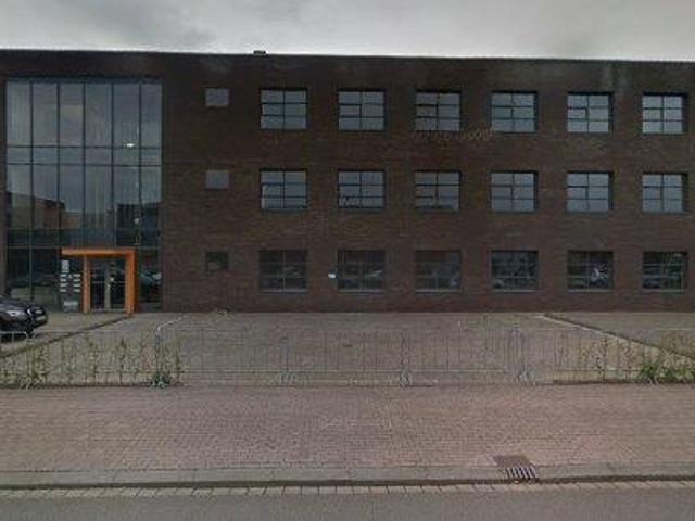 382 764 m2 office space for rent in Breda