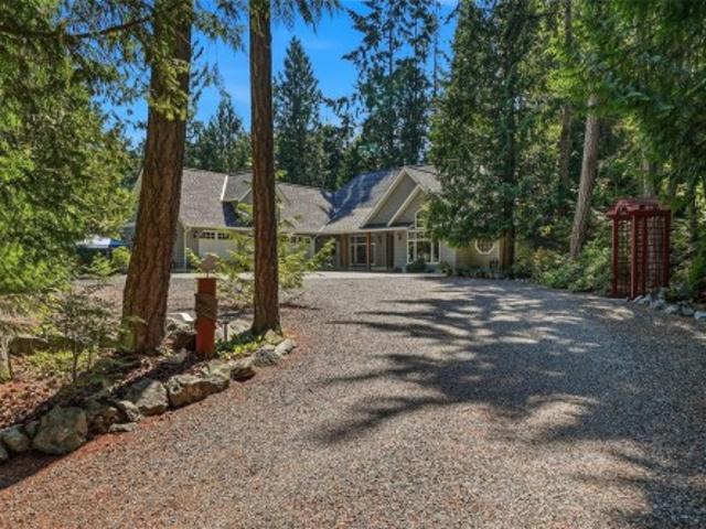 382 Dorset Rd, Qualicum Beach, BC, V9K 1H5 Luxury House for sale | Listing ID 1044 | Royal LePage Carriage Trade Luxury Properties