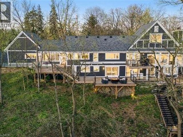 382 Trafalgar Road, Oakville, ON, L6J 3H5 house for sale | Listing ID 40817 | Royal LePage