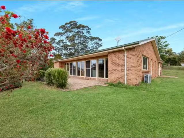 382A Btu Road, Nowra Hill House for rent Listed by Kylie Bigg.