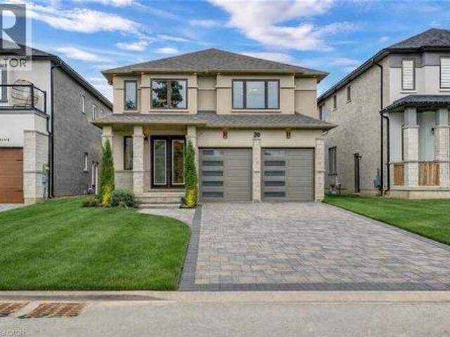 390 Southcote Road, Ancaster, ON, L9G 2W3 house for sale | Listing ID 40811 | Royal LePage
