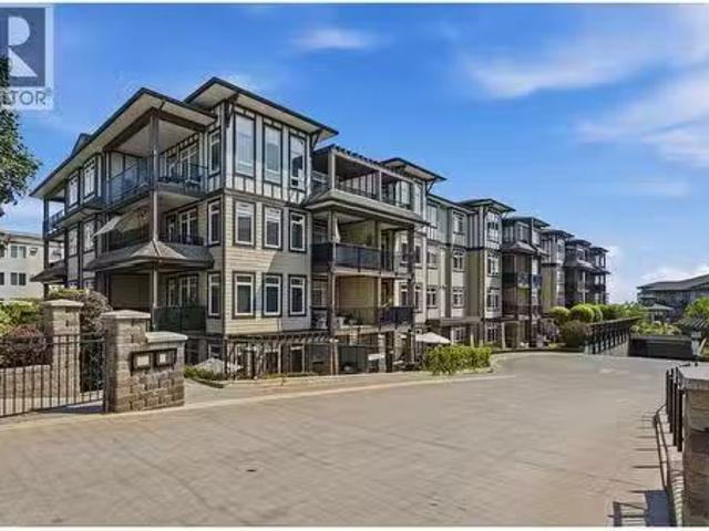 3833 Brown Road Unit# 1402, West Kelowna, BC, V4T 2J3 Single.