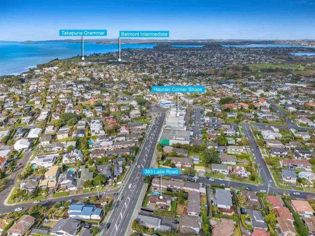 383 Lake Road, Hauraki, North Shore City