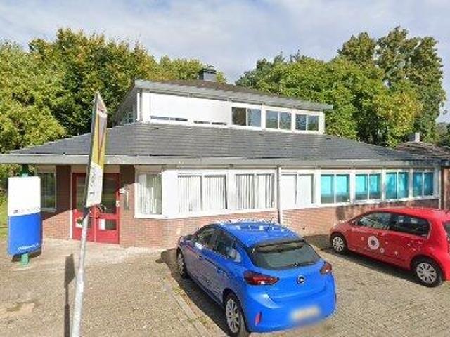 383 m2 office space for rent in Houten
