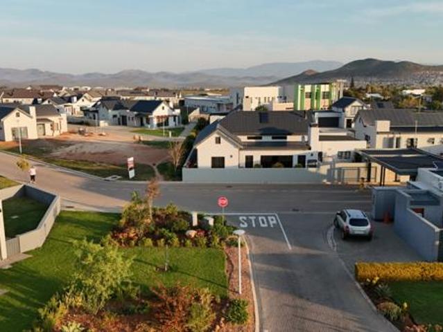 383 m² Land available in Robertson