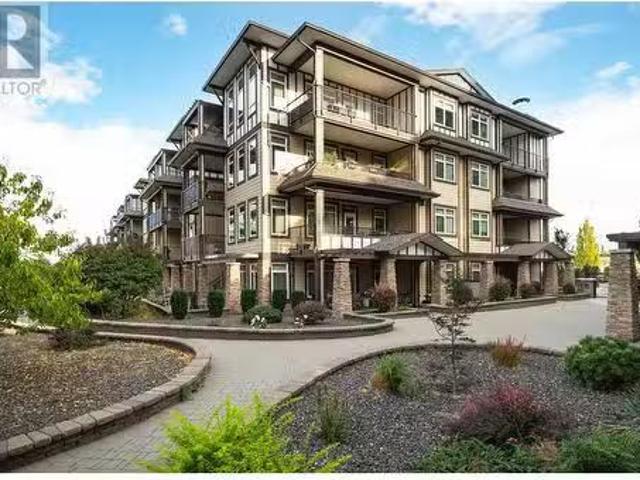 3842 Old Okanagan Highway Unit# 4401, West Kelowna, BC, V4T 3G.
