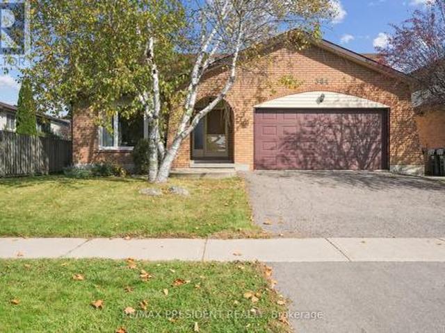 384 Centre Street N, Brampton, ON, L6V 3L6 house for sale | Listing ID W13695 | Royal LePage