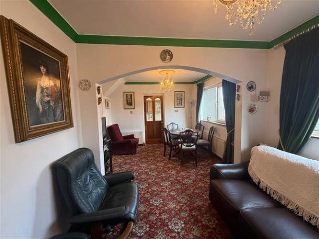 385,000 | 17 Calderwood Court, Donnybrook, Cork Jeremy Murphy & Associates 5018 MyHome. Ie Residential