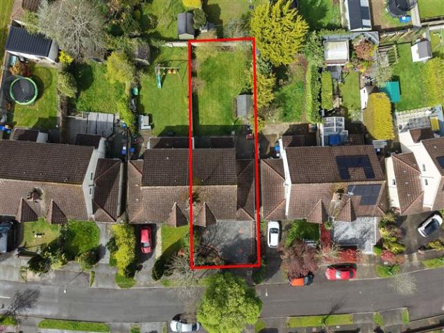 385,000 | 19 The Elms, Beaufort Place, Navan, Meath, Co. Meath Raymond Potterton & Company 4993 MyHome. Ie Residential
