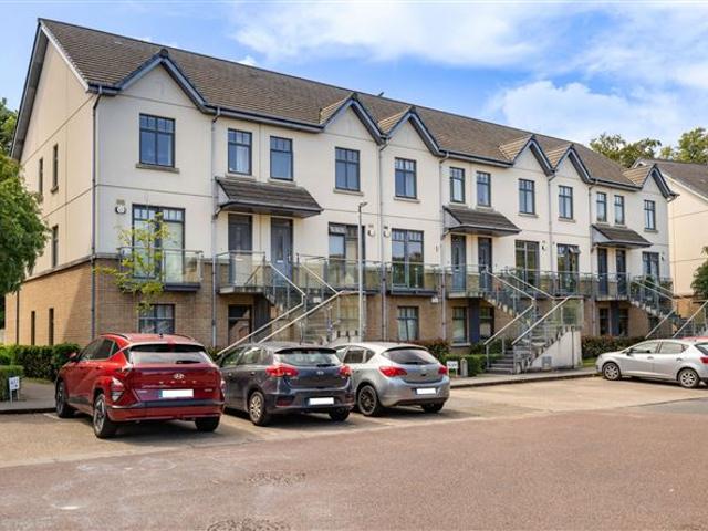 385,000 | 19 Waltrim Grove, Bray, Co. Wicklow Sherry FitzGerald Bray 5015 MyHome. Ie Residential