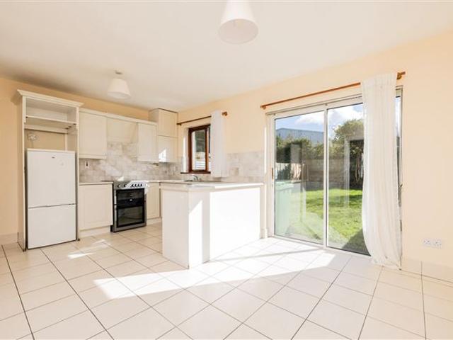 385,000 | 28 Thornleigh, Rush, Co. Dublin Sherry Fitzgerald Cumisky Kelly 4991 MyHome. Ie Residential