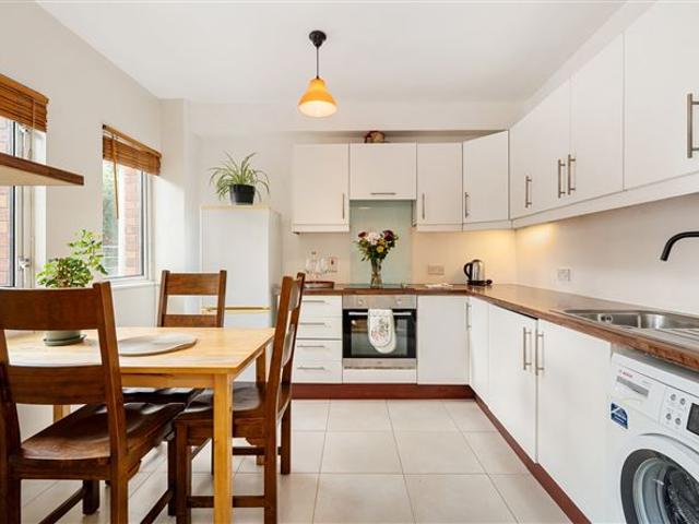 385,000 | 22 Bishopsmede, Clanbrassil Street Lower, Dublin 8 Sherry FitzGerald Rathmines 5010 MyHome. Ie Residential