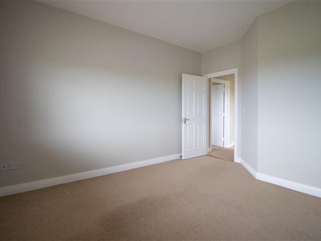 385,000 | 42 The Cross of Newtown, Ballyroan, Laois Property Partners Buggy 5006 MyHome. Ie Residential