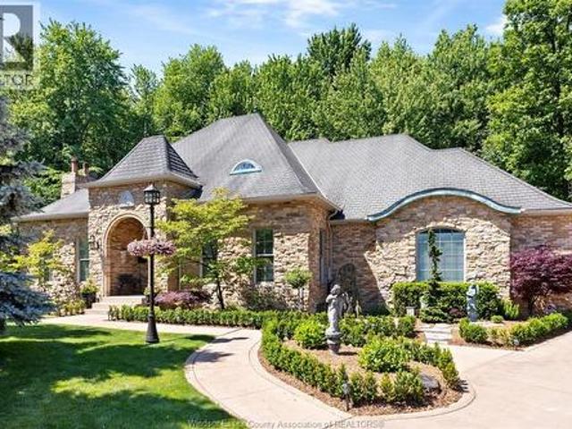 385 Bel Air Circle, Lakeshore, ON, N8N 5H4 house for sale | Listing ID 26013 | Royal LePage