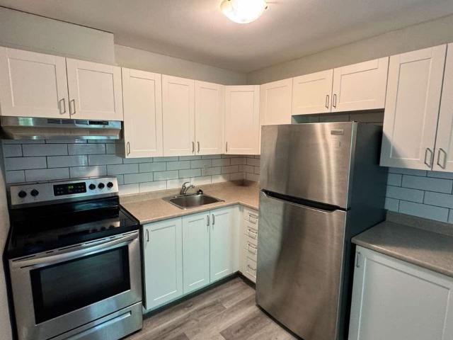 385 Division Street 2 Bedroom Apartment for Rent at 385 Division St, Kingston, ON K7K 4A6 Inner Harbour