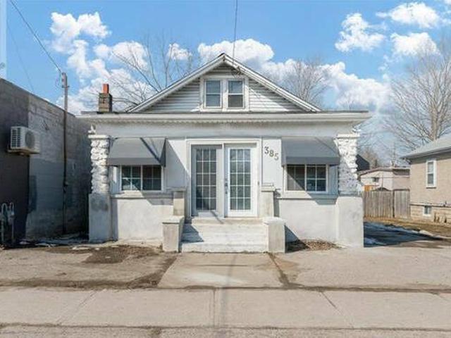 385 WHARNCLIFFE Road S London Ontario