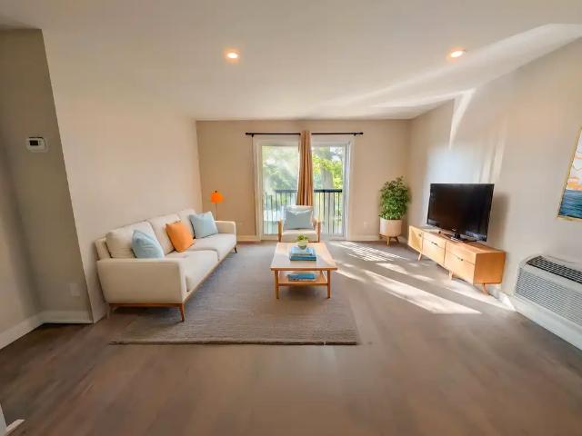 3865 Front Street 201