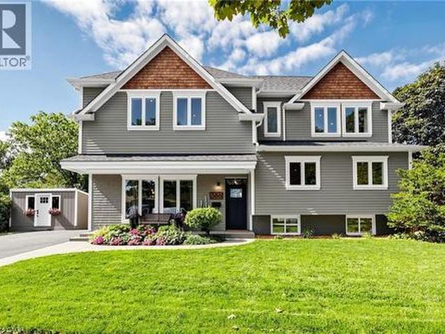 386 Cosburn Crescent, Burlington, ON, L7L 2W6 house for sale | Listing ID 40857 | Royal LePage