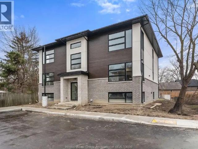 3871 HOWARD Unit# 201