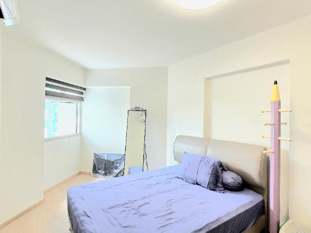 388 Bukit Batok West Avenue 5 HDB Apartment Room Rental, $1,200, 1 Bed 1 Bath 129 sqft $9.30 psf