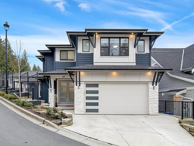 38 4217 Old Clayburn Road Abbotsford, British Columbia