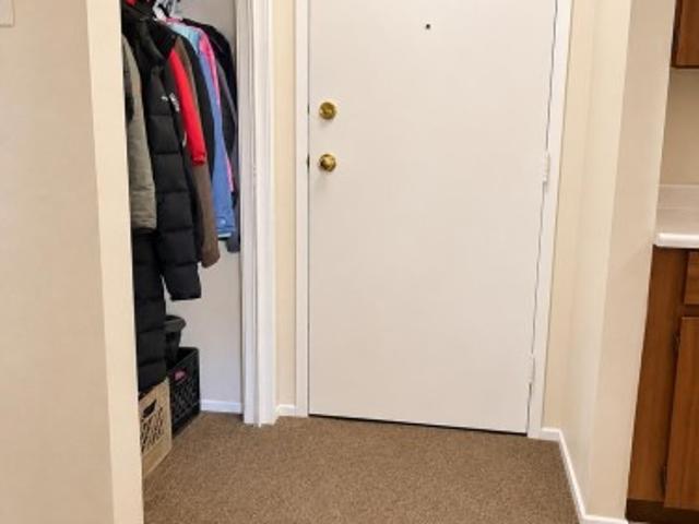 38 1126 Avenue, Edmonton, AB, T6J 3V7 condo for sale | Listing ID E4495 | Royal LePage