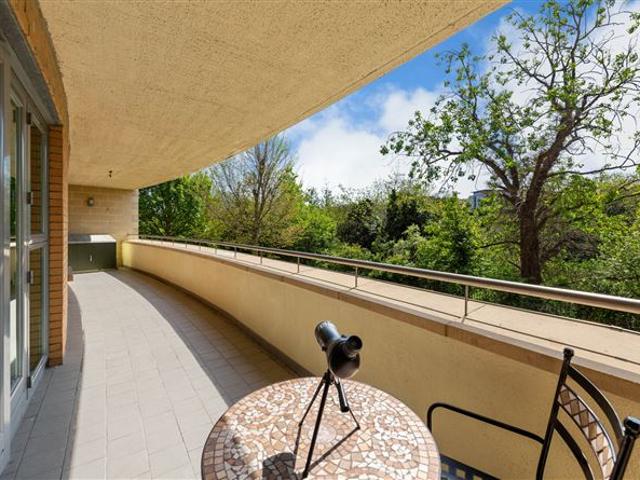 38 The Ramparts, Cabinteely, Dublin 18 Sherry FitzGerald Foxrock 4928 MyHome. Ie Residential