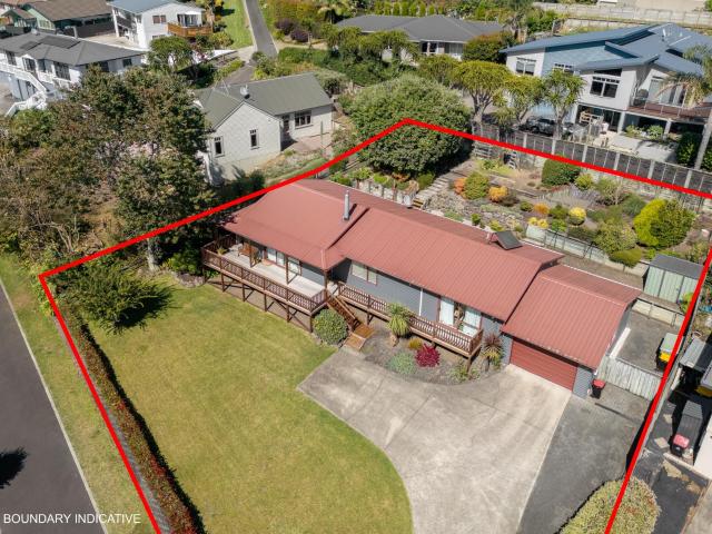 38 Waipuna Grove, Welcome Bay Tremains Real Estate Ltd