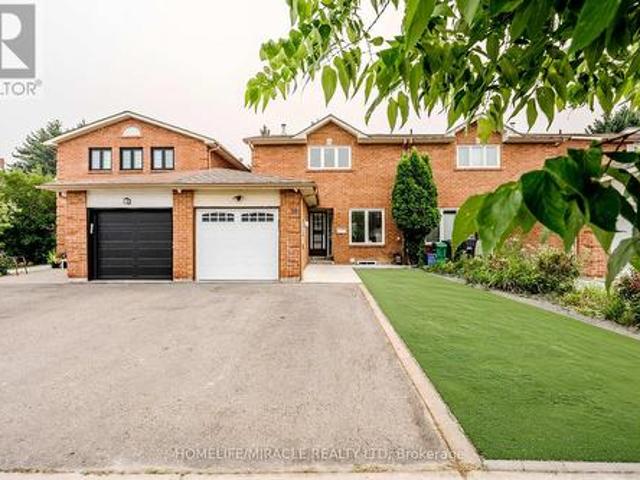 38 Whitehaven Drive, Brampton, ON, L6Z 2R5 house for sale | Listing ID W13592 | Royal LePage