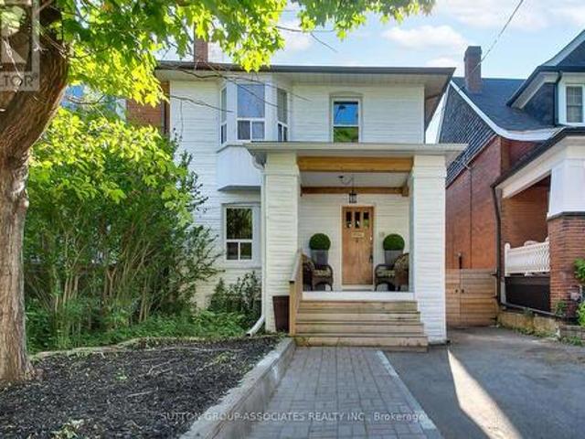 38 Winona Drive, Toronto, ON, M6G 3S6 house for sale | Listing ID C13241 | Royal LePage