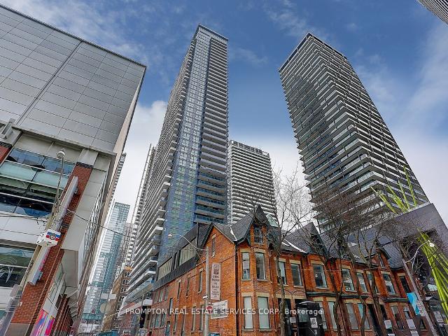 38 WIDMER STREET – SUITE 1505, Toronto