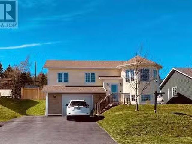 38 Badbird Boulevard, Bay Roberts, NL, A0A 1G0 house for sal.