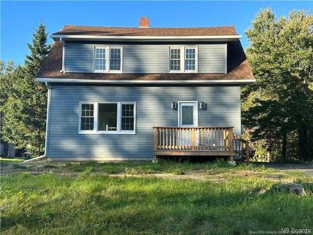 38 Centennial Dr, Minto, NB, E4B 3R9 house for sale | Listing ID NB135291 | Royal LePage