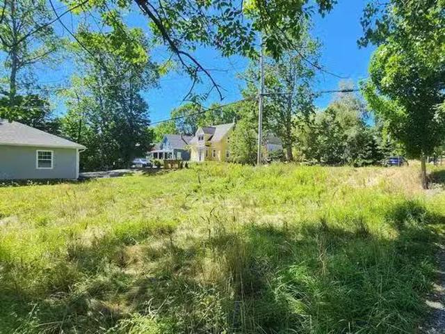 38 Clearway Street, Mahone Bay, NS, B0J 2E0 vacant land for.