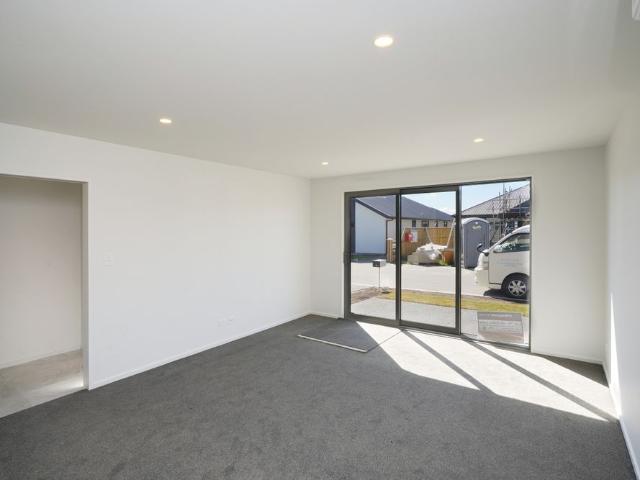 38 Edlin Lane