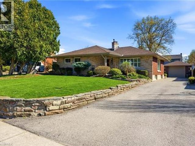 38 Franklin Street, Brantford, ON, N3R 1T1 house for sale | Listing ID 40823 | Royal LePage
