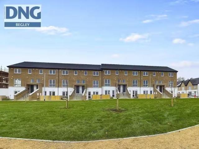 38 Glanmore Heights, Dun An Ri, Athlone, Co. Westmeath, N37V4H.