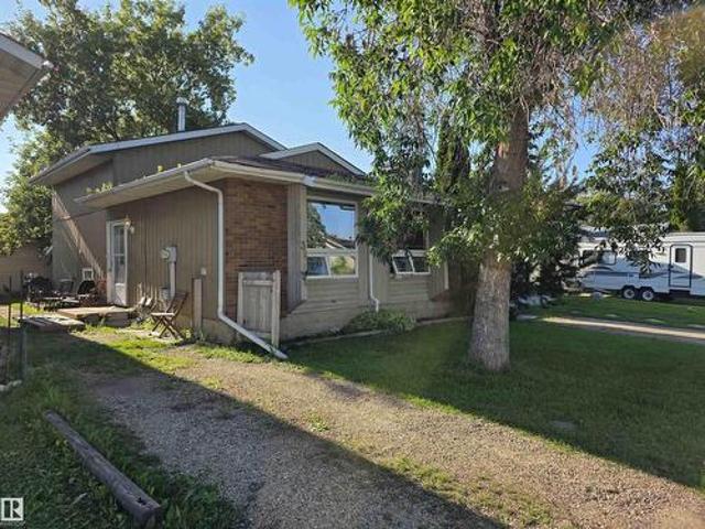 38 Greenwood Drive, Spruce Grove, AB, T7X 1Y1 house for sale | Listing ID E4501 | Royal LePage