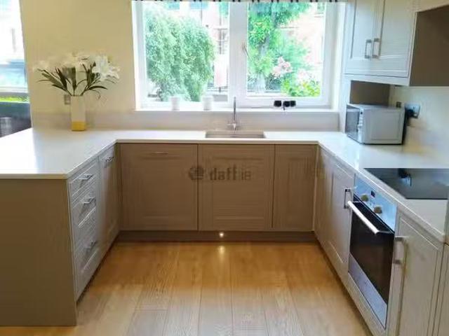 38 Haddington Road, Dublin 4, Ballsbridge, Dublin 4 is for rent