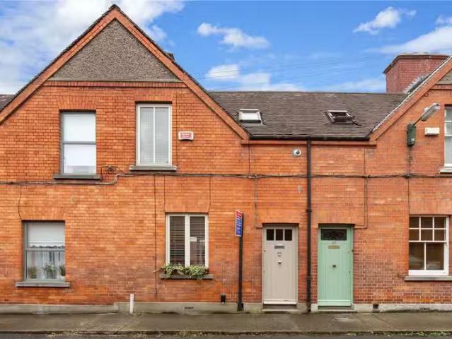 38 Home Villas, Donnybrook, Dublin 4, D04V1W2 is for sale